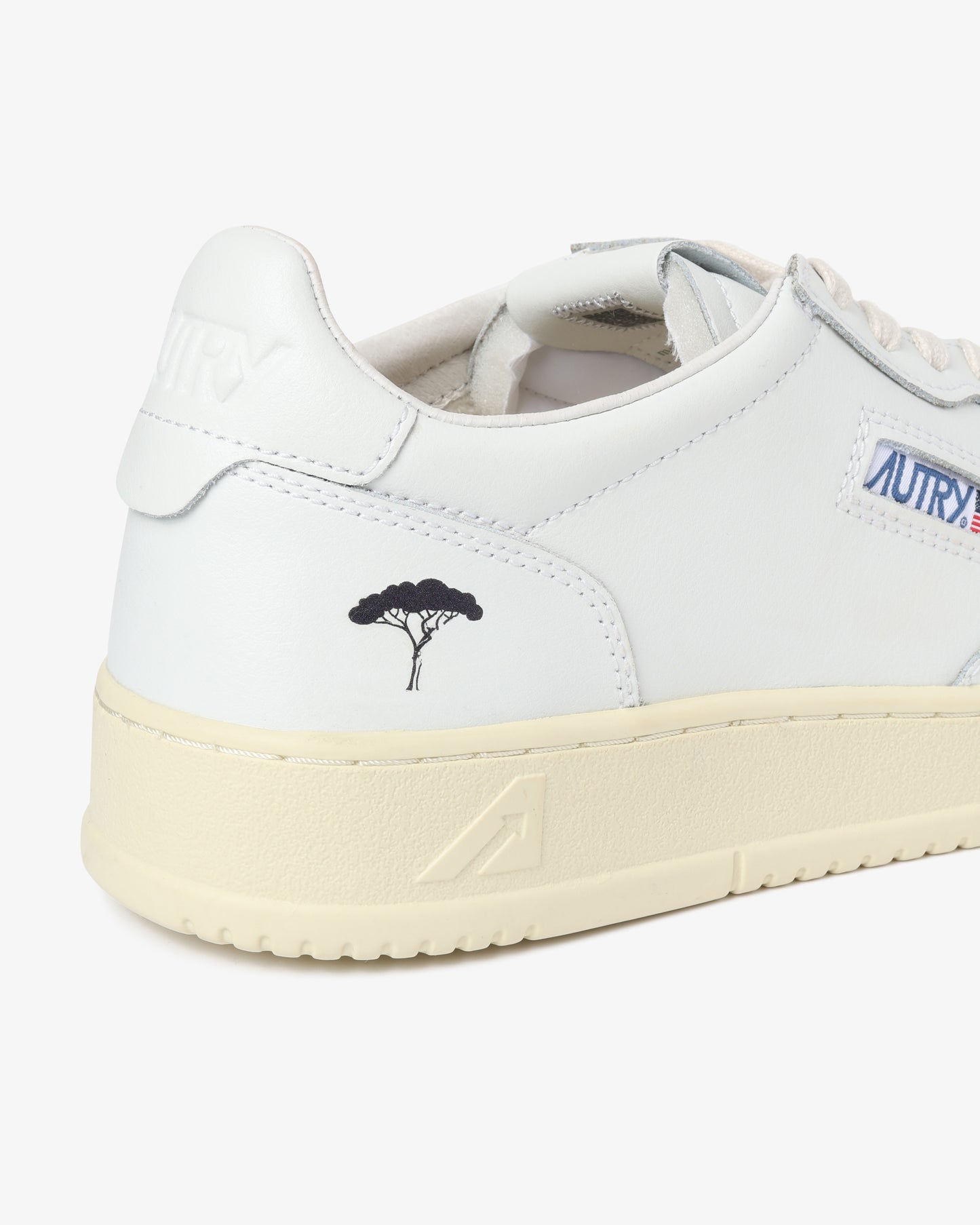 Sneakers Autry Medalist x Punta Ala Club - Bianco